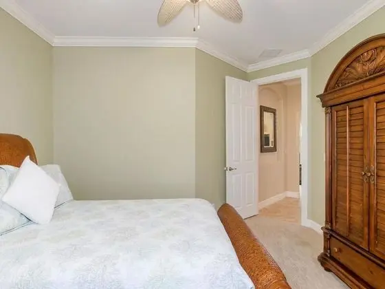 Villa, 5 Yatak Odası, Kişiye Özel Havuzlu, Kanal Manzaralı (5 Bathrooms, 3 Full and 2 Half)
