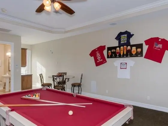 Villa, 5 Yatak Odası, Kişiye Özel Havuzlu, Kanal Manzaralı (5 Bathrooms, 3 Full and 2 Half)
