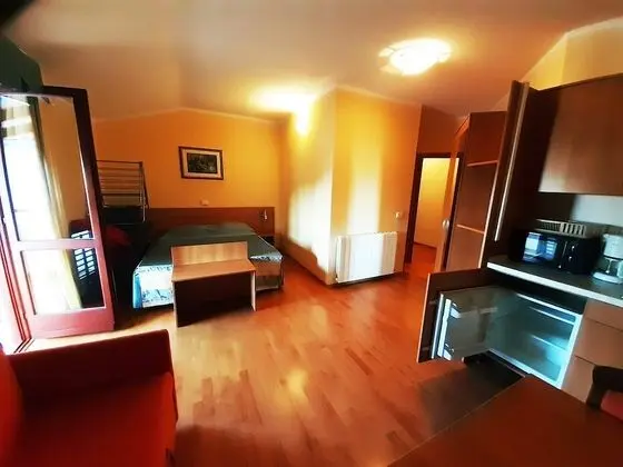 Classic Apart Daire, 1 Büyük (Queen) Boy Yatak, Bahçe Manzaralı