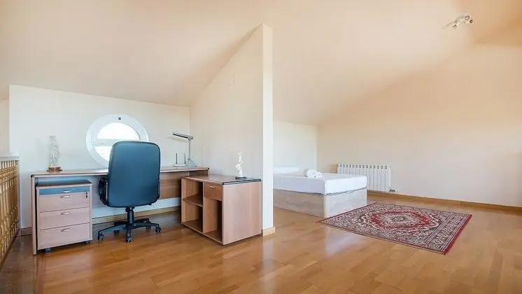 Apart Daire, 5 Yatak Odası