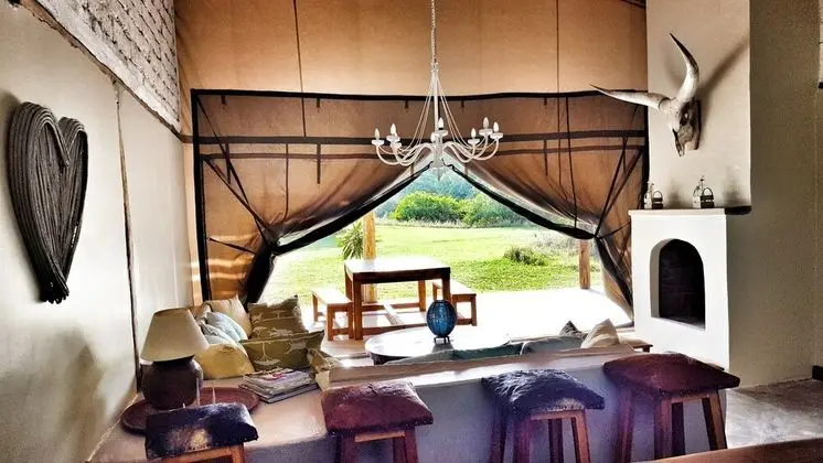 Luxury Oda (Marula Cottage)