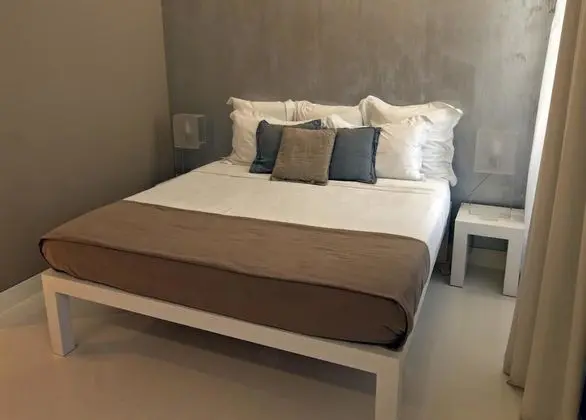 Tek Büyük Yataklı Oda