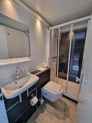 Çatı Katı (Loft), Kanal Manzaralı