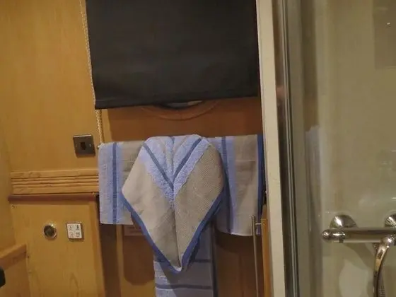 Oda, Özel Banyo (Millie Grace Houseboat)