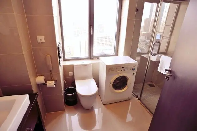 City Tek Büyük Yataklı Oda