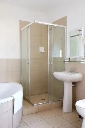 Double Open Plan Room