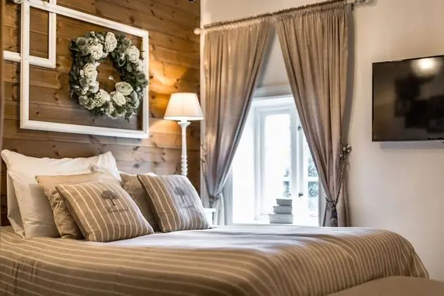 Tek Büyük Yataklı Oda