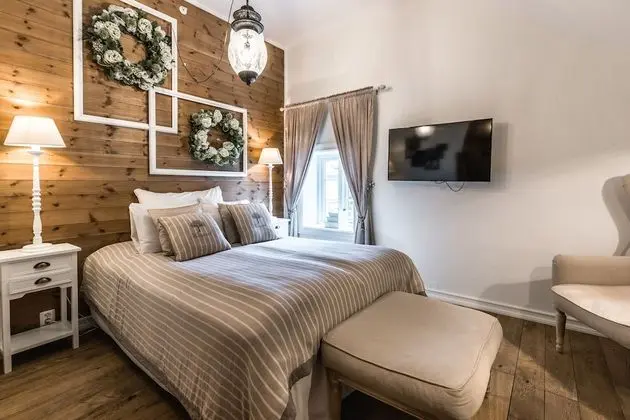 Tek Büyük Yataklı Oda