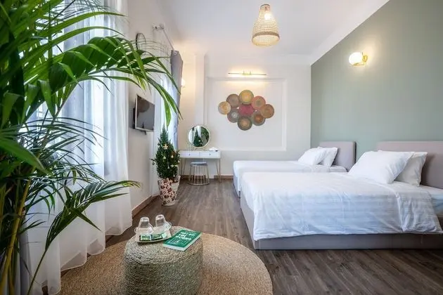 Deluxe Tek Büyük veya İki Ayrı Yataklı Oda