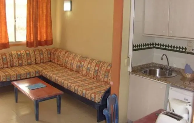 Comfort Apart Daire, 1 Yatak Odası (2 adults and 1 child)