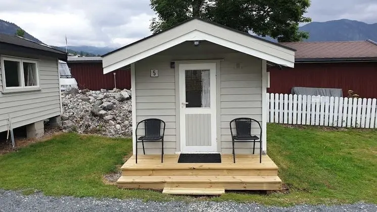 Kulübe, 2 Tek Kişilik Yatak