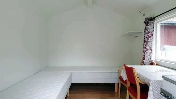 Kulübe, 2 Tek Kişilik Yatak