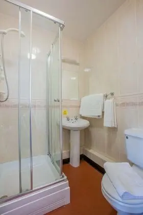 Tek Kişilik Oda, Banyolu/Duşlu