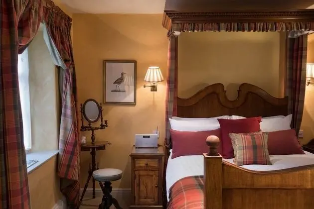 Tek Büyük Yataklı Oda (The Village Room)