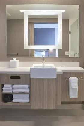 Süit, Birden Çok Yatak (Mobility/Hearing Accessible, Tub)