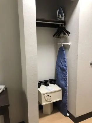 Superior Oda, 1 En Büyük (King) Boy Yatak, Sigara İçilmez, Küçük Mutfak