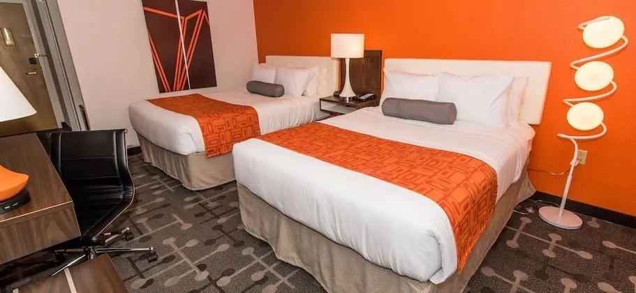 Oda, 2 Büyük (Queen) Boy Yatak, Sigara İçilmez