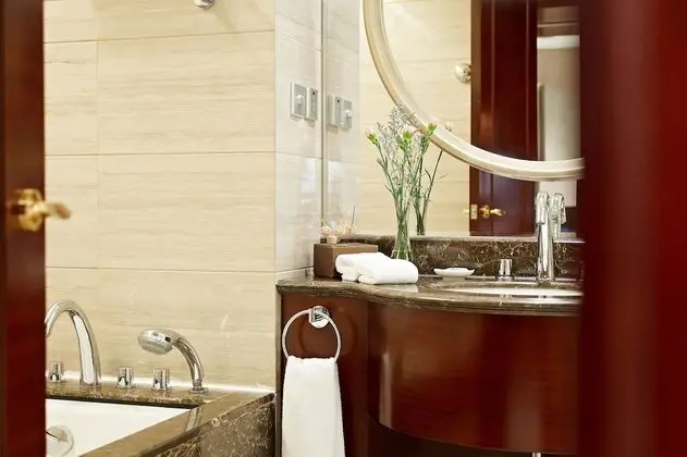 Deluxe Tek Büyük Yataklı Oda, Nehir Manzaralı
