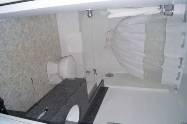 Süit, Birden Çok Yatak, Sigara İçilmez