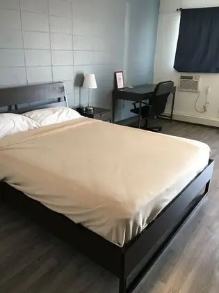 Oda, 1 Büyük (Queen) Boy Yatak, Sigara İçilmez (Efficiency)