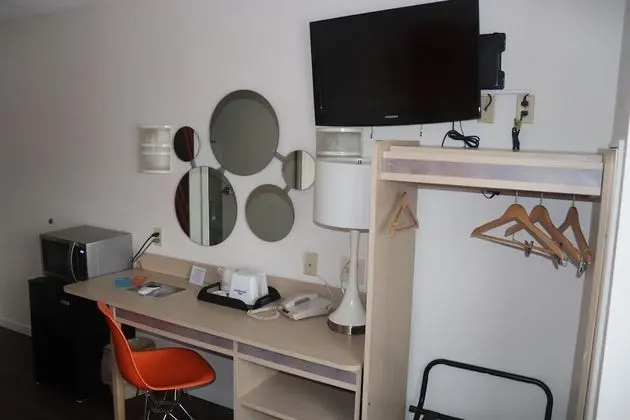 Standard Oda, 1 Büyük (Queen) Boy Yatak, Sigara İçilmez