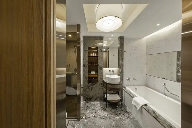 Exclusive Tek Büyük Yataklı Oda (Newly Renovated)