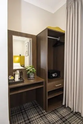 Double Room with Extra Single Bed