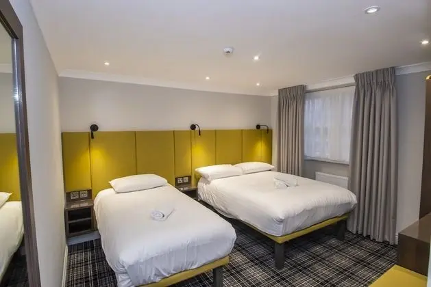 Double Room with Extra Single Bed