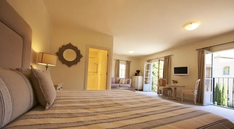 Deluxe Villa (Suite)