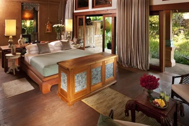 Deluxe Villa
