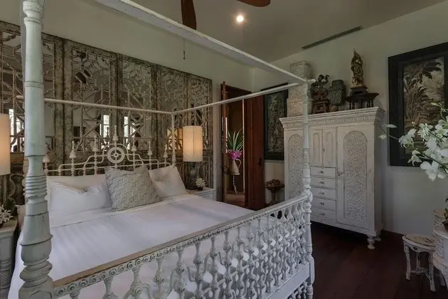 Deluxe Villa
