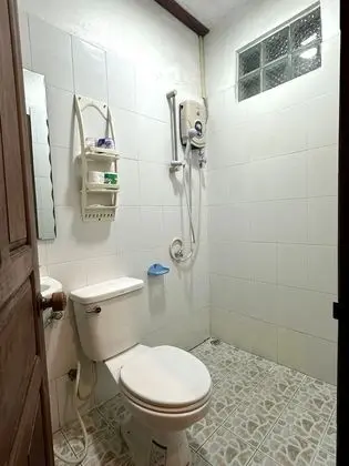 Üç Kişilik Oda