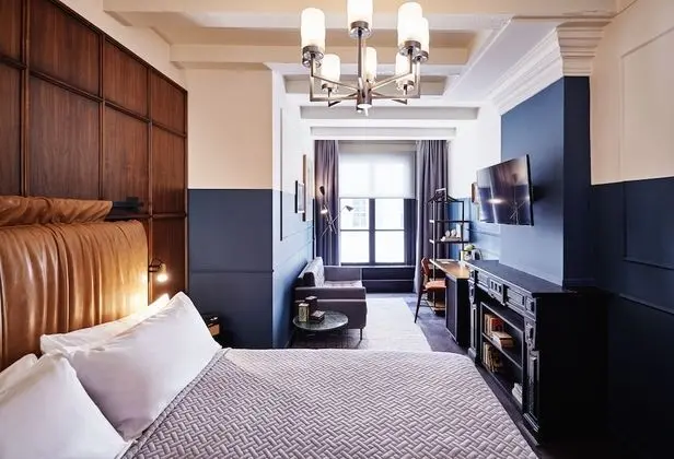 Roomy