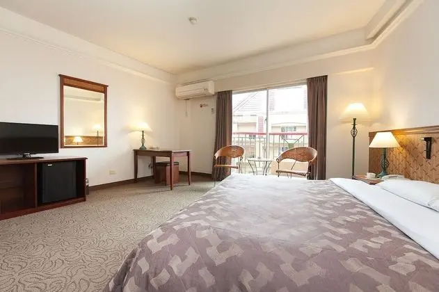 Deluxe Tek Büyük Yataklı Oda