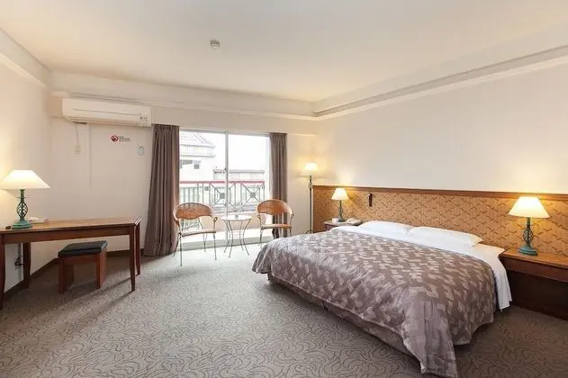 Deluxe Tek Büyük Yataklı Oda