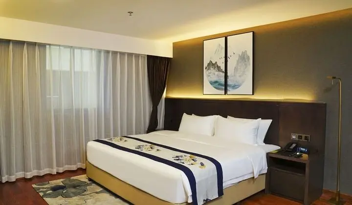 Executive Business Suite ( EBS)