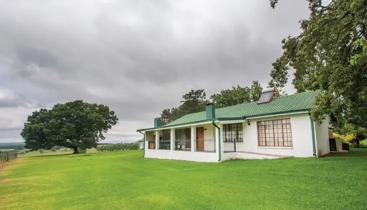 Ev (Misty Morns self-catering)