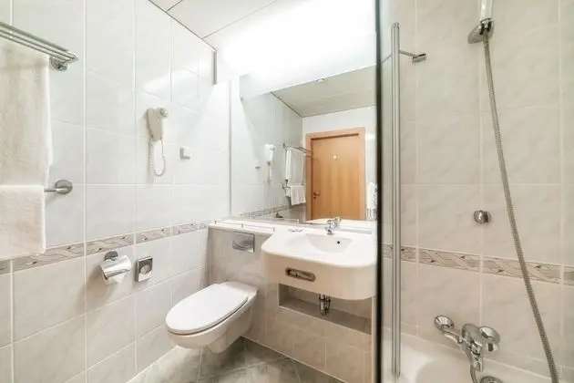 Standard Büyük Yataklı Tek Kişilik Oda, 2 Tek Kişilik Yatak