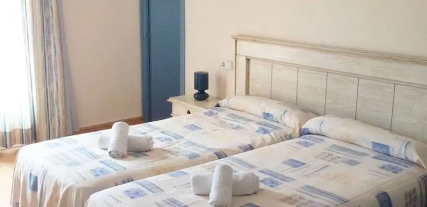 Büyük Yataklı Tek Kişilik Oda, Balkon