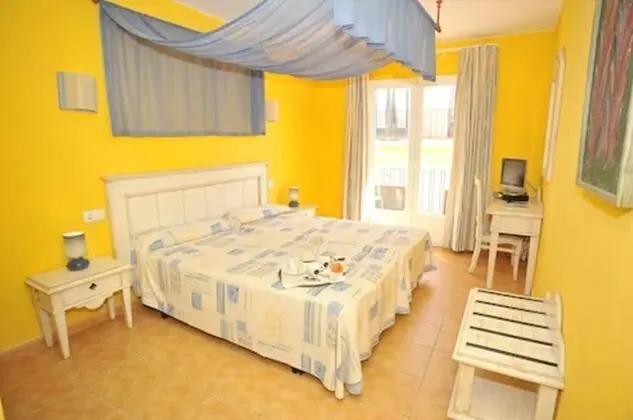 Tek Büyük Yataklı Oda, Balkon