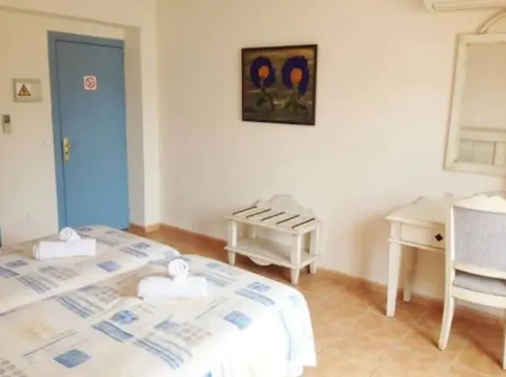 Tek Büyük Yataklı Oda, Balkon