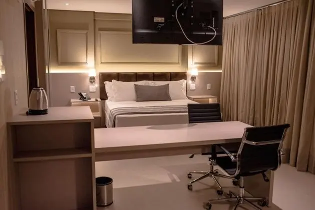 Standard Tek Büyük Yataklı Oda