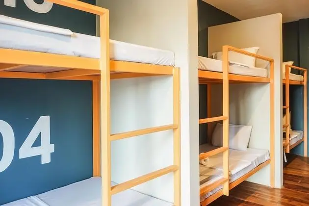 Ortak Ranzalı Oda, Sadece kadınlar için (Upper Bunk)