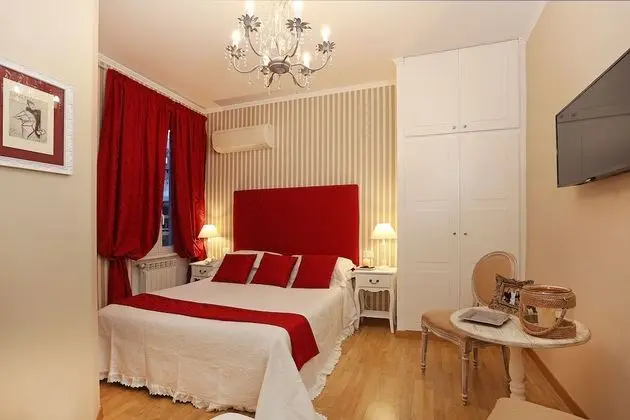 Standard Tek Büyük Yataklı Oda, Şehir Manzaralı