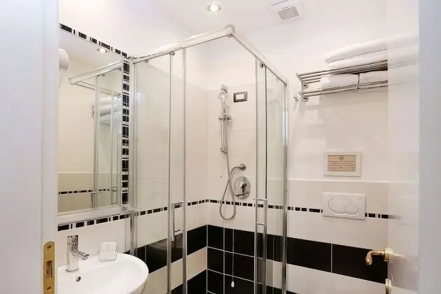 Standard Tek Büyük Yataklı Oda, Şehir Manzaralı