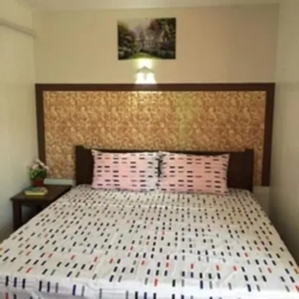 Standard Oda, 1 Büyük (Queen) Boy Yatak
