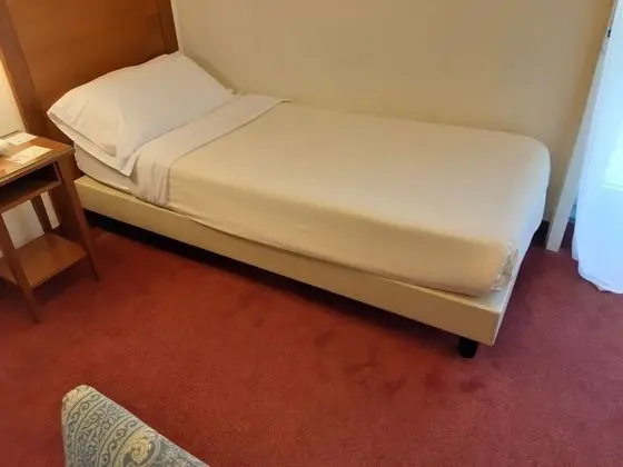 Standard Tek Kişilik Oda