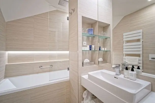 Deluxe Tek Büyük veya İki Ayrı Yataklı Oda