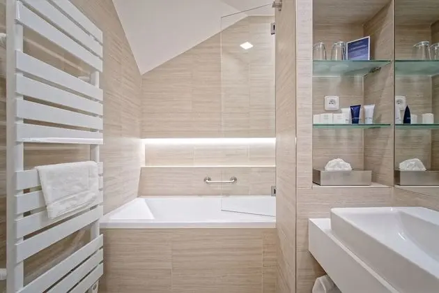 Deluxe Tek Büyük veya İki Ayrı Yataklı Oda