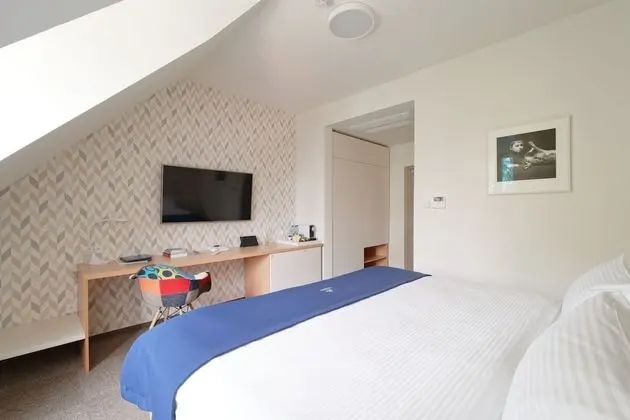 Standard Tek Büyük veya İki Ayrı Yataklı Oda